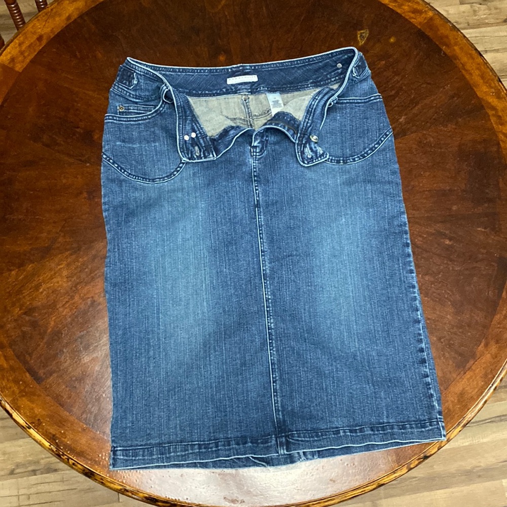 Denim skirt